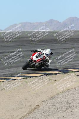 media/Oct-13-2025-Moto Forza (Mon) [[a66d839500]]/2-A Group/Session 2 (Bowl)/